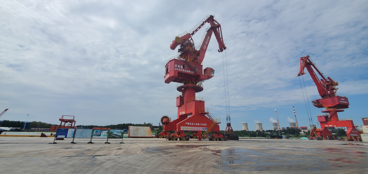 4 濟州港港口實(shí)圖.png