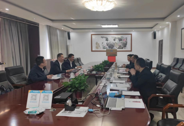 樂(lè )江華到新風(fēng)光公司調研指導工作